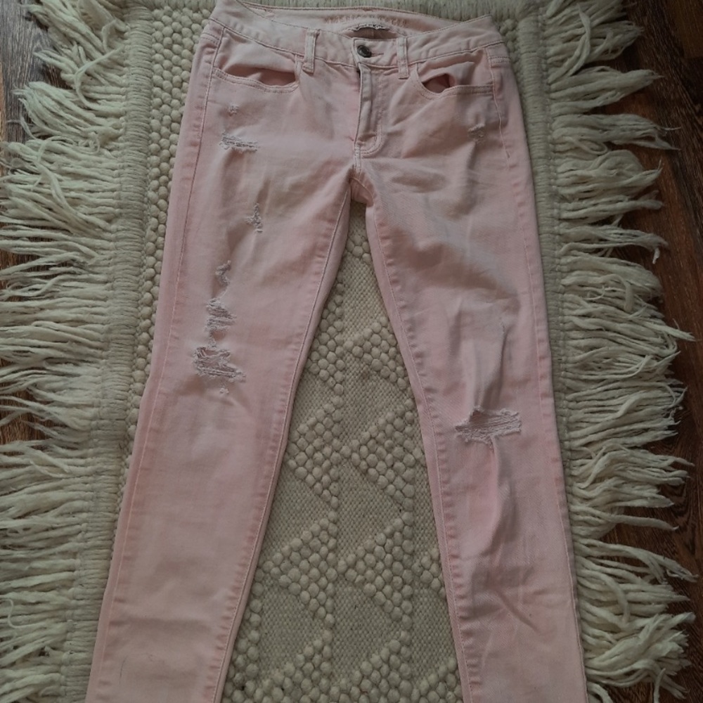 American Eagle Super stretch, Cotton Candy pink ripped jeans, Size 6